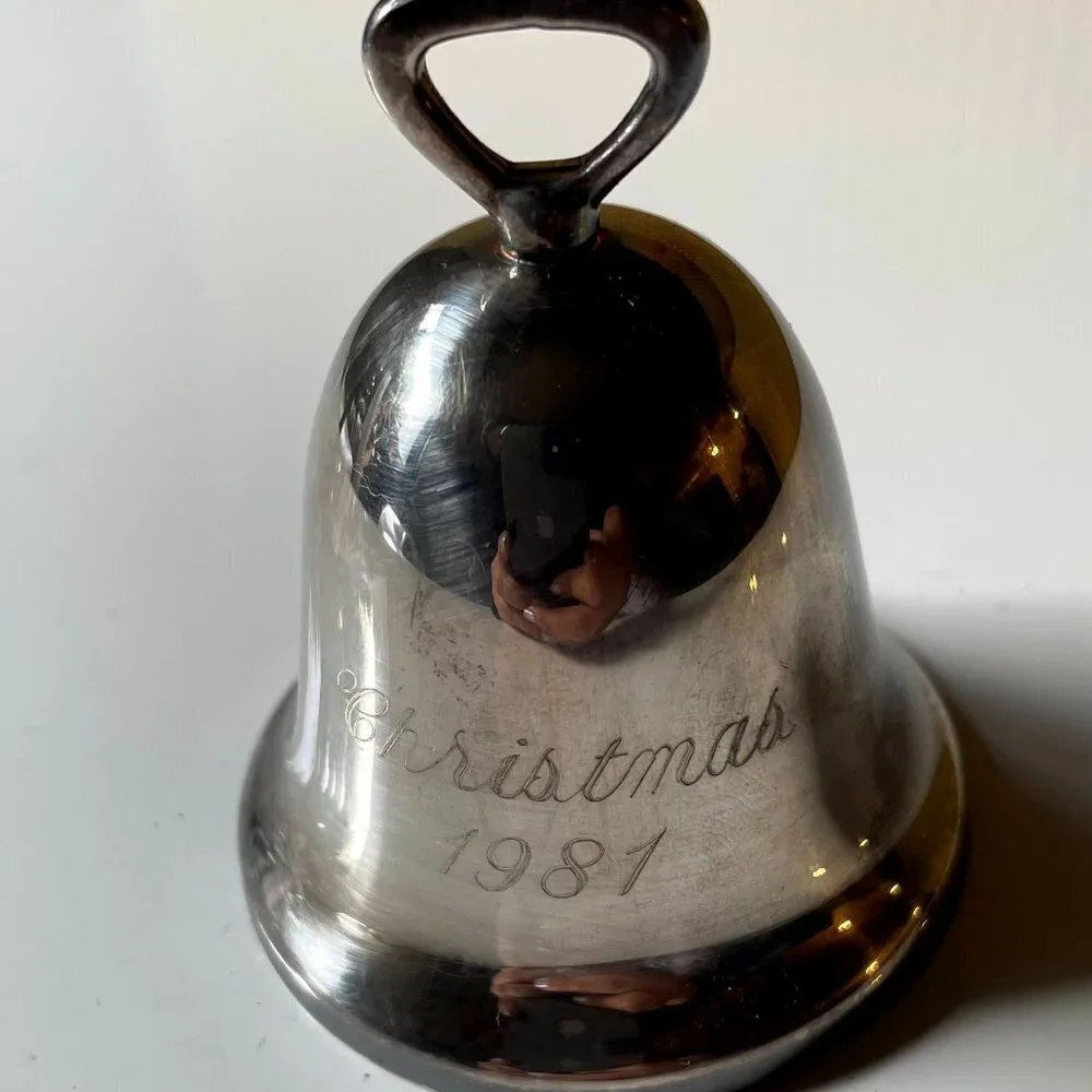 Reed and Barton 1981 Annual Silver Plated Sleigh Christmas Bell‎ Ornament